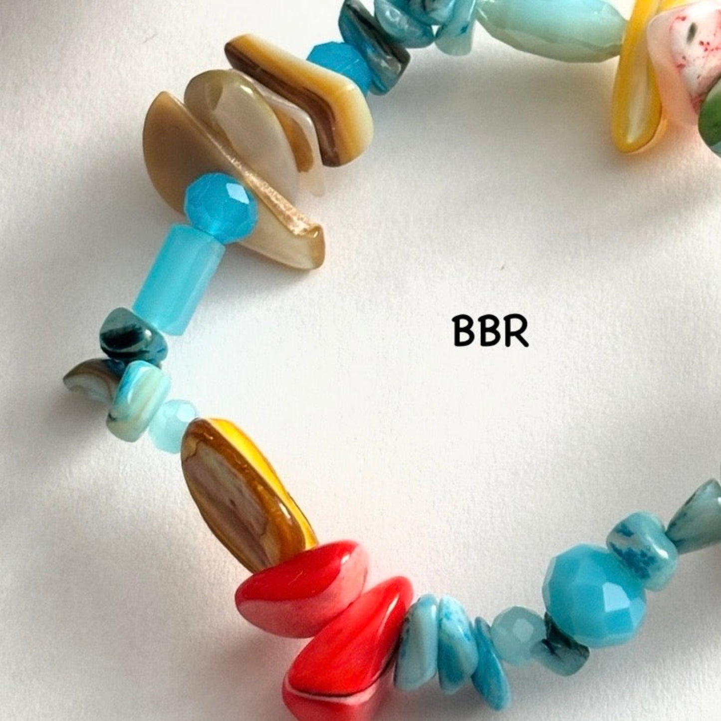 Colorful glass chip bead bracelet