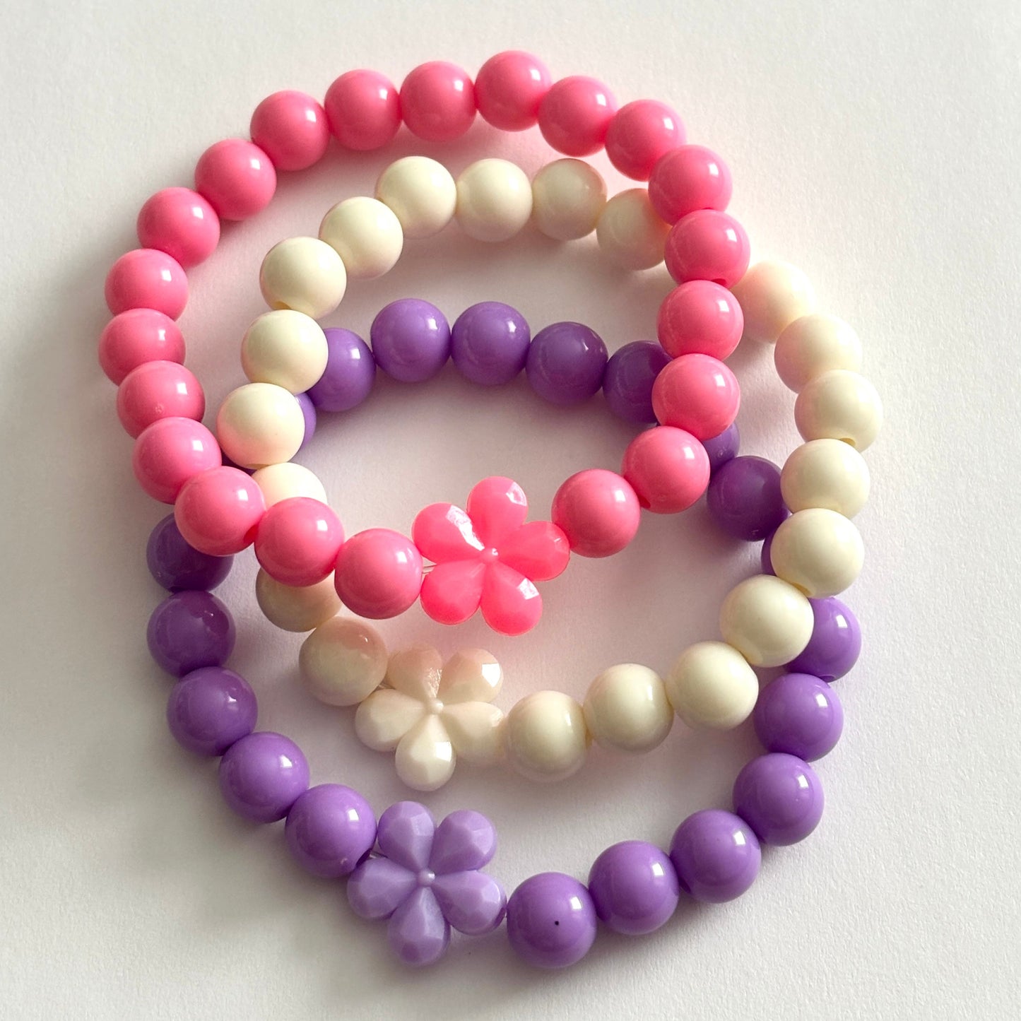 Flower Acrylic Bead Bracelet